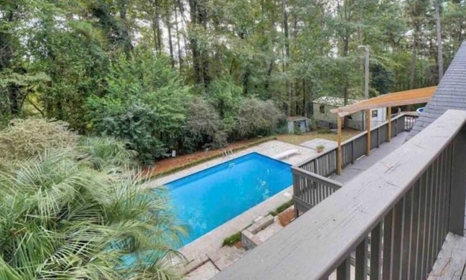 North Augusta Casa | Beautiful 3 bedroom house with a swimming pool