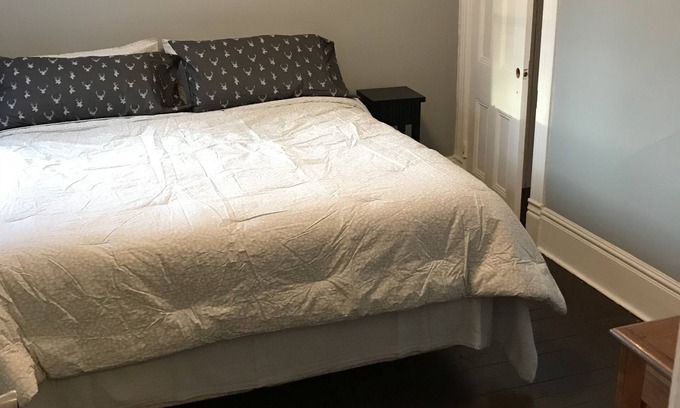 Brockville Casa | Hermosa casa de 3 habitaciones en el centro de la ciudad