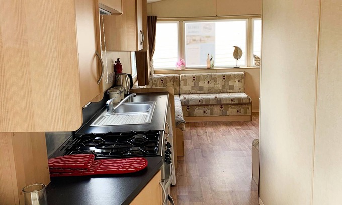 Colchester Casa | Beautiful 3-bedroom Caravan at Mersea Island