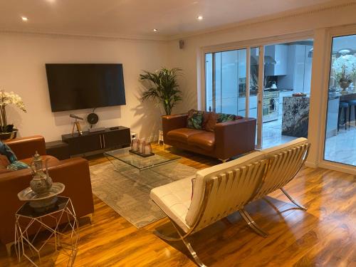 St Albans Casa | Beautiful 3 Bedroom Home in St Albans