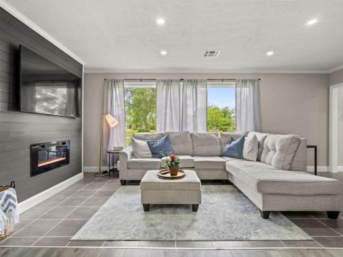 Lake Charles Casa | Beautiful 3 Bedroom Home