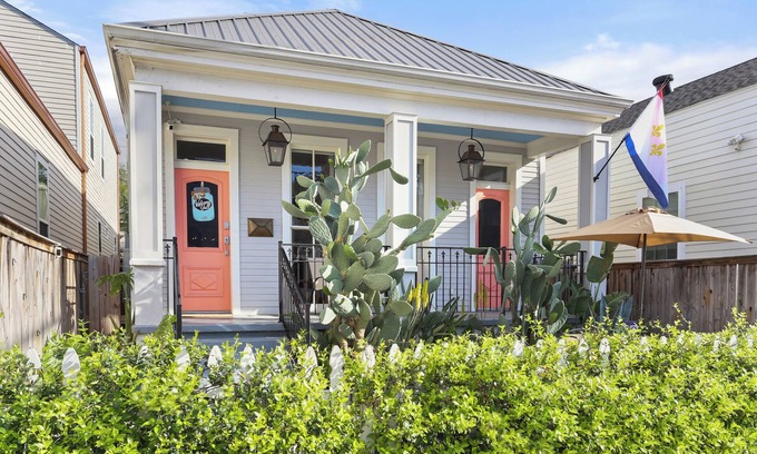 West Riverside Casa | ¡Casa de escopeta bellamente restaurada en la parte alta de Nueva Orleans! Cerca del barrio francés