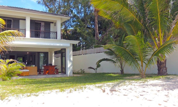 Pointe D'esny Villa | Hermosa villa de 4 dormitorios en la playa más hermosa de la isla, laguna de color turquesa.