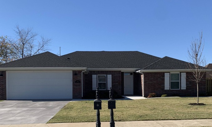Centerton Casa | Beautiful, 4 bedroom, 2 bath, new construction