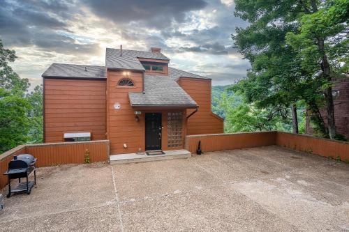 Chalet Village Chalet De Esquí | Beautiful 4 bedroom chalet with million dollar views