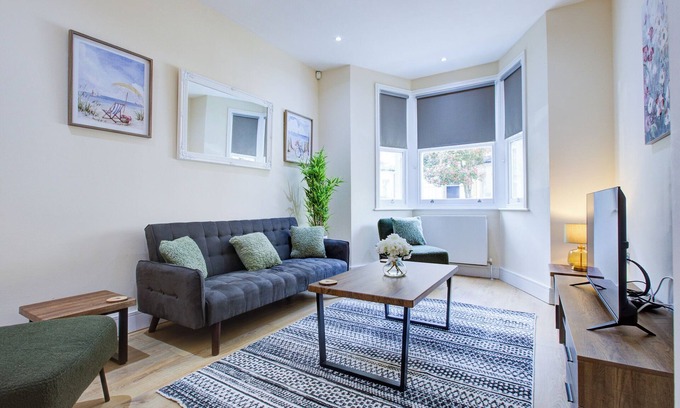 East Walworth Casa | Beautiful 4 Bedroom House in London