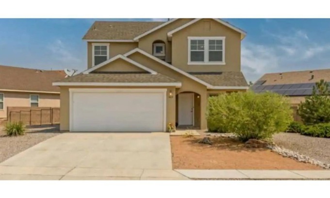 Rio Rancho Casa | Beautiful. 4 Bedroom, 2.5 bathroom Home
