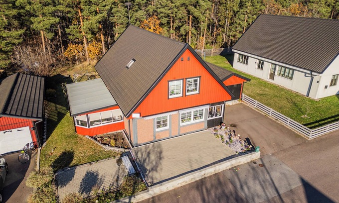 Oskarshamn Casa | Beautiful 5 bedroom house close to the bay Gunnarsö .Pets allowed
