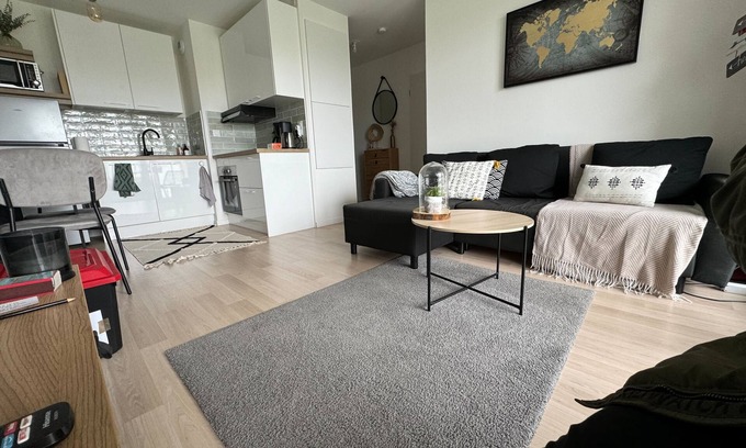 Blainville-sur-Orne Apartamento | Beautiful appt with balcony in Blainville-sur-Orne