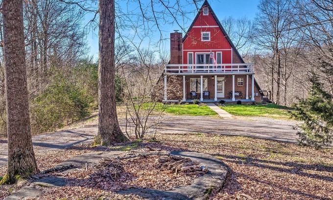 Byrdstown Cabina | Beautiful A-Frame Cabin By Dale Hollow Lake