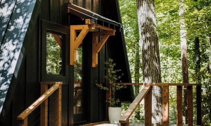 Abbeville Cabaña | Beautiful A frame Nestled Among the Trees