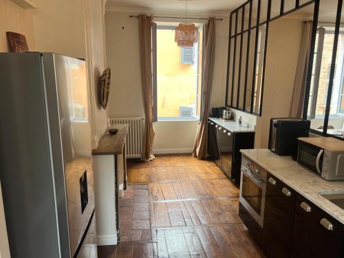 Cahors Old Town Apartamento | Beautiful accommodation - Hypercentre Marketplace