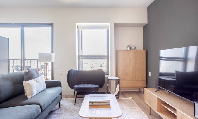 Allston Apartamento | Beautiful Allston 1BR, nr Boston U & Green Line, by Blueground