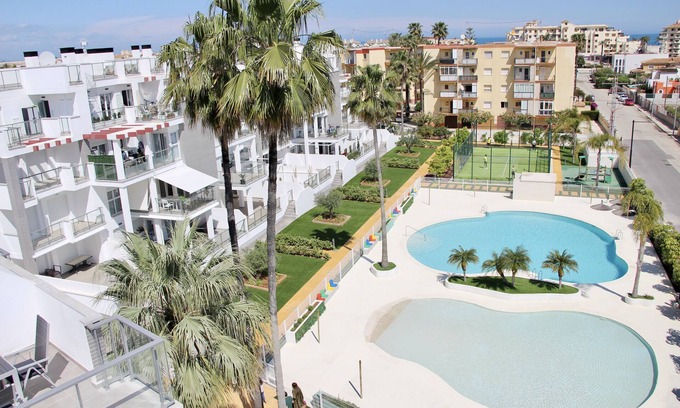Denia Apartamento | Apartamento bonito y confortable con piscina comunitaria en Denia, en la Costa Blanca, España para 4 personas