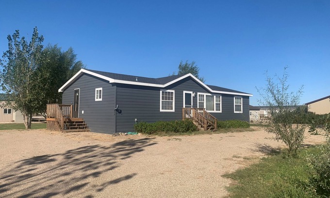 Pierre Casa | Beautiful and cozy 3 bedroom home, perfect for a family get away.