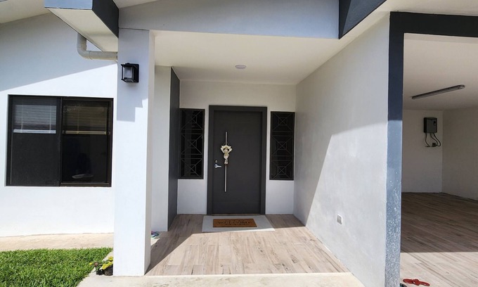 San Isidro Casa | Beautiful and cozy home in a safe and private environment