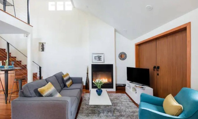 Mount Carmel Cabaña | Beautiful and Private Modern Cottage Close to Silicon Valley
