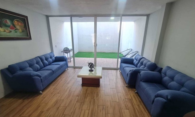 Guadalajara Casa | Hermosa y amplia casa en zona centro, andares y estadio.