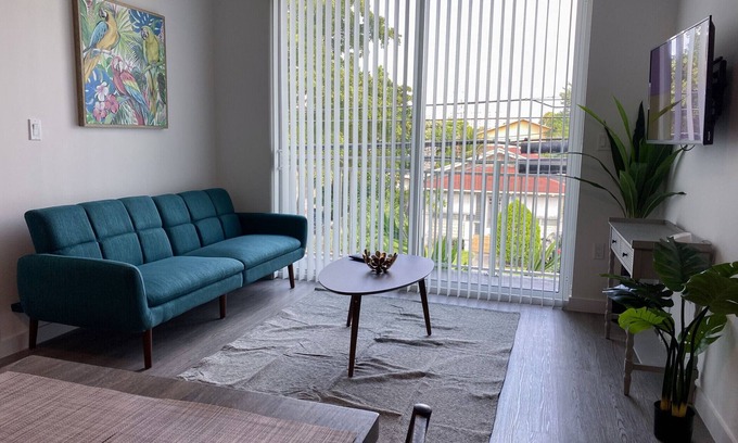 East Little Havana Apartamento | 1268 NW - Apart 201 · Beautiful and spacious 2bed/2full bath apt