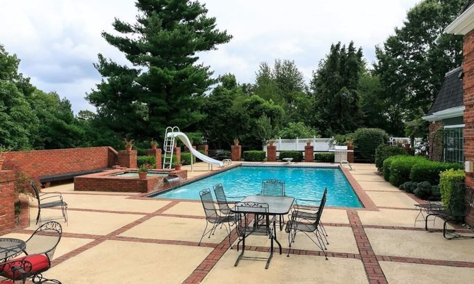 Prospect Casa | Beautiful and unique 6 bedrooms 6 bathrooms large pool and hot tub 7000sqft