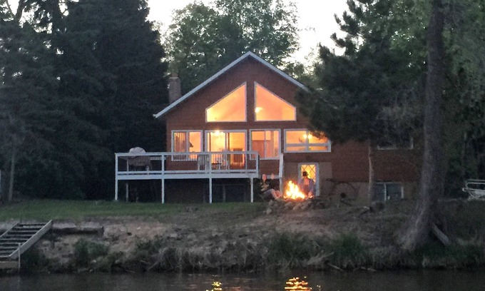 Pine River Casa | Hermosa y actualizada Familia Hogar del lago entre la cadena de pescado blanco y Walker, Mn