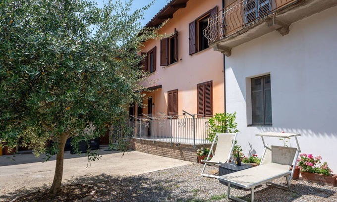 Grazzano Badoglio Apartamento | Acogedor apartamento para 6 personas con WIFI, A/C y terraza