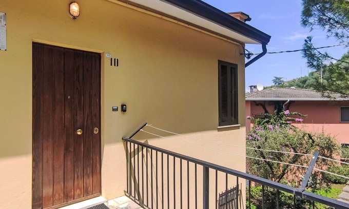 Pai Apartamento | Hermoso apartamento para 4 personas con A/C, TV, patio y aparcamiento