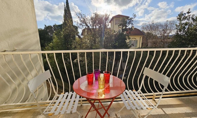 Les Sablettes Apartamento | Beautiful apartment, air conditioning, WIFI, beach and shops within walking distance