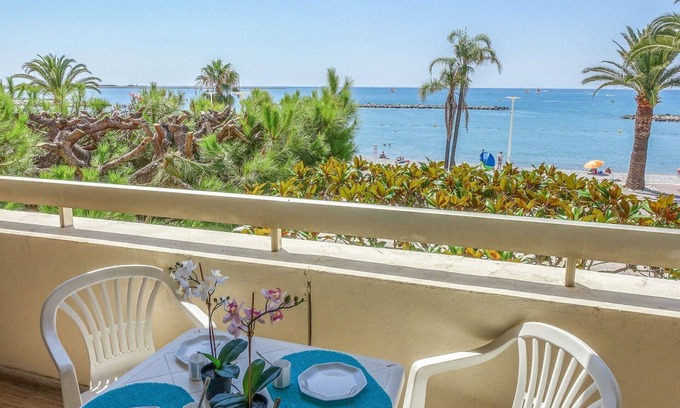 Nice Apartamento | Acogedor apartamento para 4 personas con WIFI, TV, terraza, mascotas permitida y aparcamiento