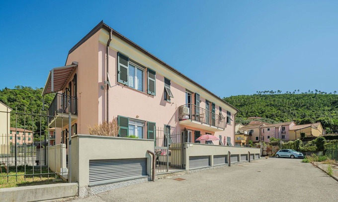 Sestri Levante Apartamento | Acogedor apartamento para 5 personas con A/C, WIFI, TV, patio y mascotas permitida