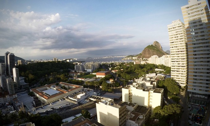 Zona Sul Condominio | Hermoso apartamento con excelente vista de Sugar Loaf, Botafogo y Flamengo Beach