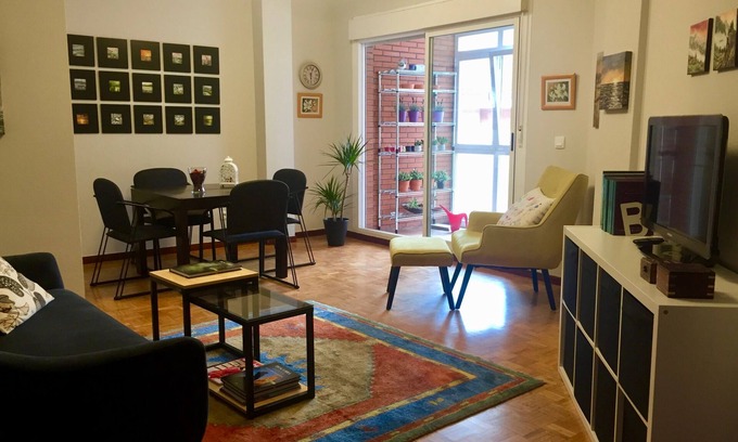 Santa Eulalia de Morcín Apartamento | Piso precioso a 10 minutos del centro de Oviedo. En plena montaña asturiana.