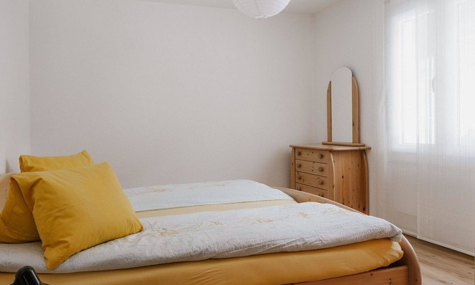 Reckingen Apartamento | Acogedor apartamento para 4 personas con WIFI, TV, balcón y mascotas permitida