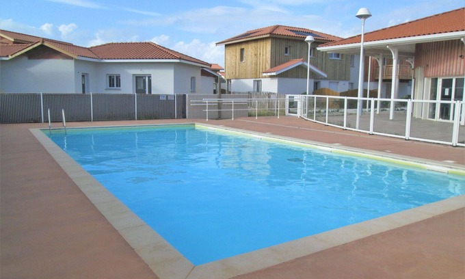 Biscarrosse Plage Apartamento | Hermoso apartamento con WIFI, piscina, TV, terraza, mascotas permitida y aparcamiento