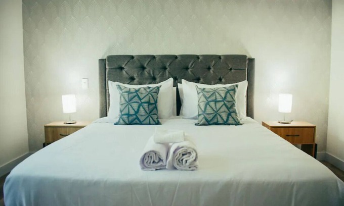 La Aguacatala Apartamento | Beautiful apartment, 2 B, 2 Bth, Poblado Medellin