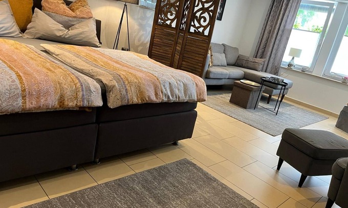 Balingen Apartamento | Nuevo y hermoso apartamento con jardín privado en el patio