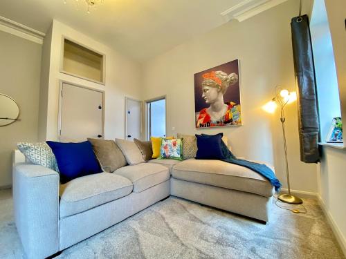 Westbourne Apartamento | Beautiful Apartment - 5 Minute Walk to the Best Beach! - Great Location - Parking - Fast WiFi - Smart TV - Newly decorated - sleeps up to 4! Close to Bournemouth & Poole Town Centre