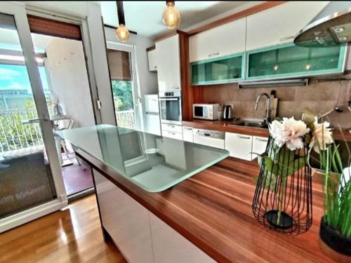 Znjan Apartamento | Beautiful Apartment, Close to Beach