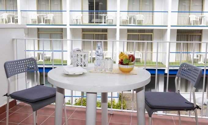 Tossa de Mar Apartamento | Beautiful apartment for 4 guests with WIFI, TV and terrace