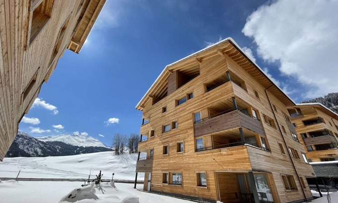 Acletta Apartamento | Hermoso apartamento para 4 personas con piscina, WIFI, jacuzzi, TV, balcón y vista panorámica