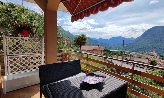 Corrido Apartamento | Bonito apartamento para 6 personas con WIFI, TV, patio, mascotas permitida y aparcamiento