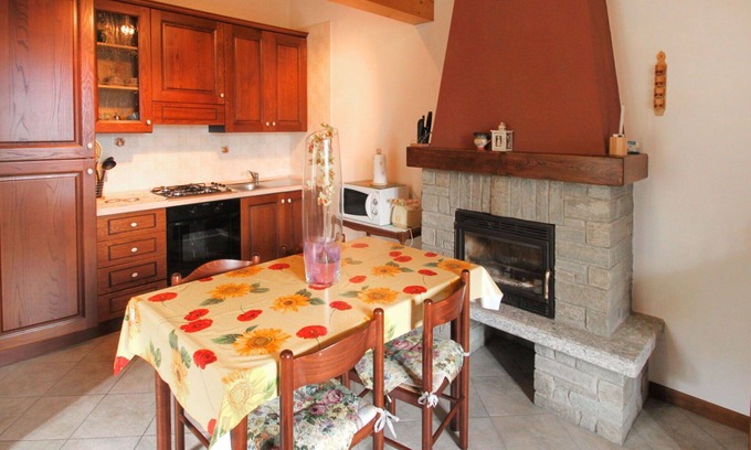 Vignola Apartamento | Precioso apartamento para 4 personas con TV, balcón y aparcamiento