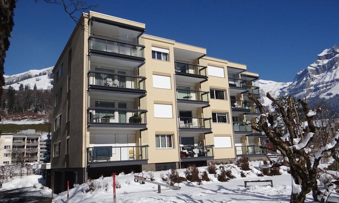 Engelberg Apartamento | Acogedor apartamento para 2 personas con WIFI, TV y balcón