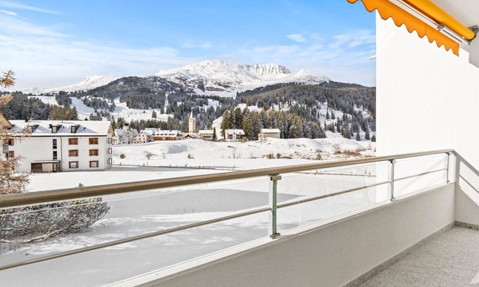 Parpan Apartamento | Hermoso apartamento para 3 personas con WIFI, TV y balcón