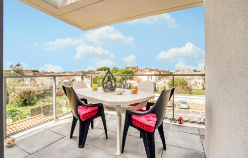 La Tremblade Apartamento | Beautiful Apartment In La Tremblade
