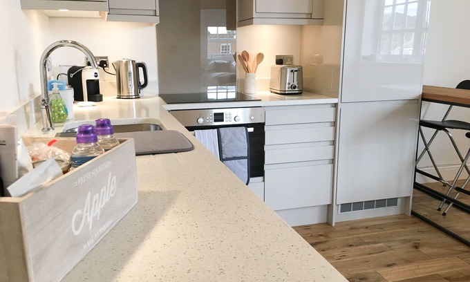 Winchester Apartamento | Hermoso apartamento en el centro de Winchester con estacionamiento