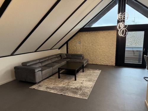 Oberdorla Apartamento | Beautiful apartment in Fernwald-Steinbach