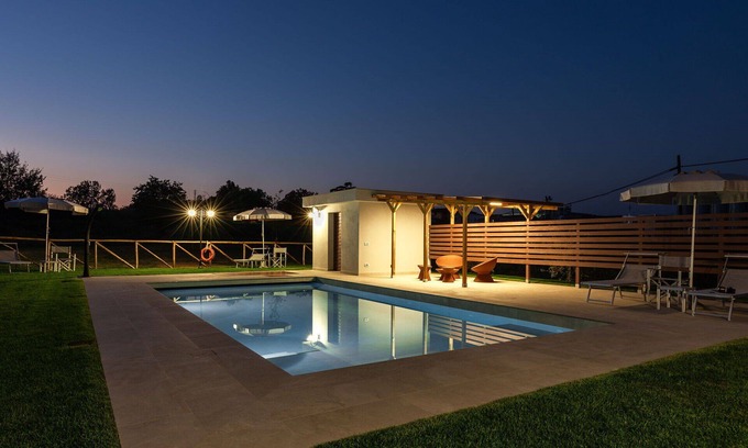 Larciano Casa | Acogedor apartamento en villa con WIFI, A/C, piscina, TV, vista panorámica y aparcamiento