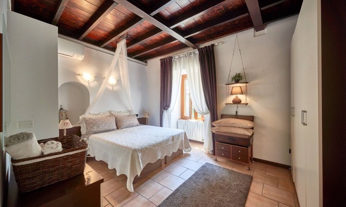 Sirmione Old Town Apartamento | Beautiful apartment in the heart of Sirmione
