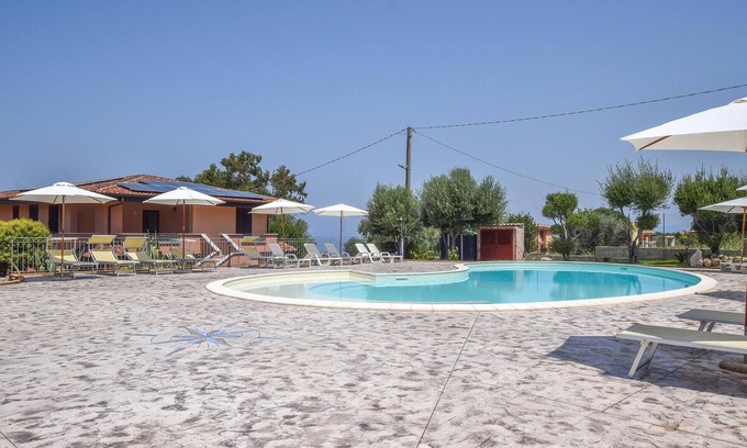 Zambrone Apartamento | Hermoso apartamento en Zambrone